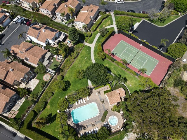 24961 Beachwalk Way, Dana Point CA: https://media.crmls.org/medias/b4fe9c77-4736-4763-a72b-aa3b059a1600.jpg