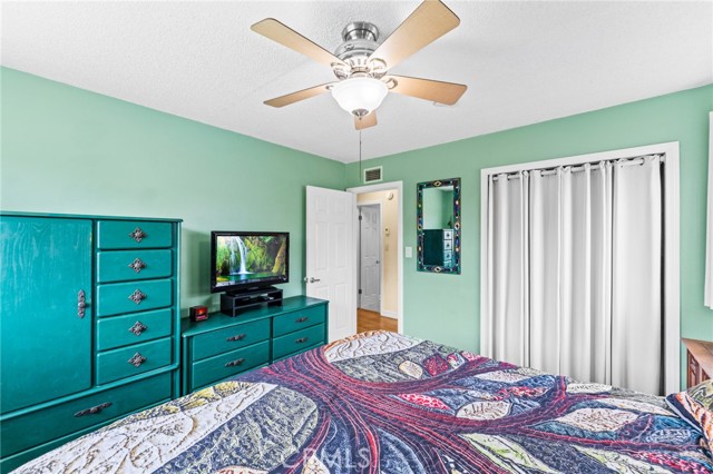 511 Mariposa Street, La Habra CA: https://media.crmls.org/medias/b4fea1bd-b1a1-4ad2-975d-b664556b3f49.jpg