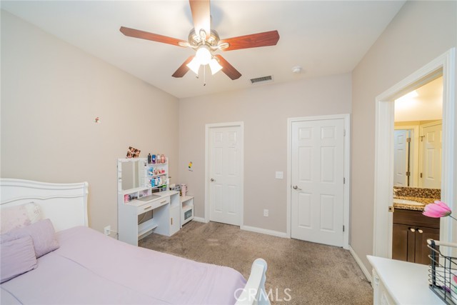 13546 Rincon Road, Apple Valley CA: https://media.crmls.org/medias/b4feb606-d413-401b-a448-572284655dd9.jpg
