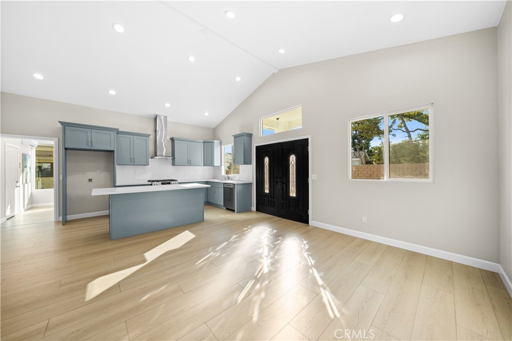 MLS #WS25246794 image #52