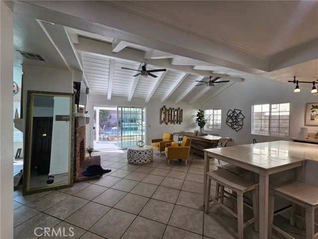 Detail Gallery Image 6 of 18 For 5406 N D, San Bernardino,  CA 92407 - 3 Beds | 3 Baths