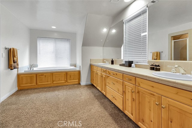 Detail Gallery Image 16 of 25 For 28301 Bern Ln, Lake Arrowhead,  CA 92352 - 4 Beds | 3 Baths