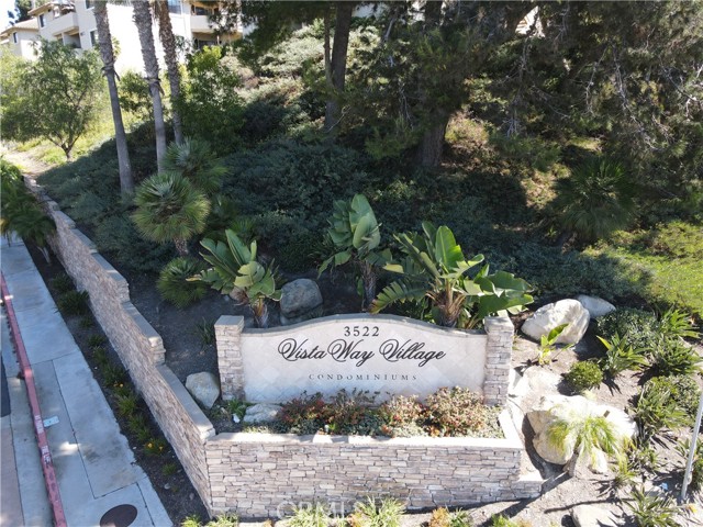3520 Paseo De Los Americanos, Oceanside CA: https://media.crmls.org/medias/b5001107-75e1-4f92-8cfe-4753aa35fa71.jpg