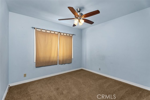 3842 Knoxville Avenue, Long Beach CA: https://media.crmls.org/medias/b5005514-b1e3-42fc-91da-329cfa8de810.jpg