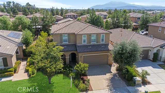 38780 Amateur Way, Beaumont CA: https://media.crmls.org/medias/b501b973-16aa-4f07-9246-2a91b2540892.jpg