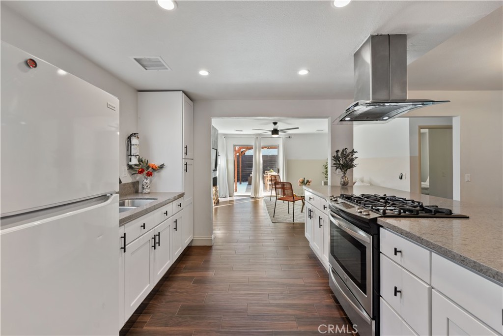 MLS #SR25267960 image #7