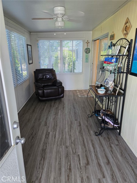 5815 E La Palma Avenue, Anaheim CA: https://media.crmls.org/medias/b5026973-e57e-4b8f-9418-e2b78eae0be2.jpg