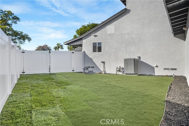 Detail Gallery Image 31 of 33 For 320 S Redwood, Brea,  CA 92821 - 4 Beds | 3 Baths