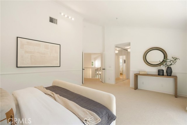 Image 37 of 65 For 18571 Buena Vista