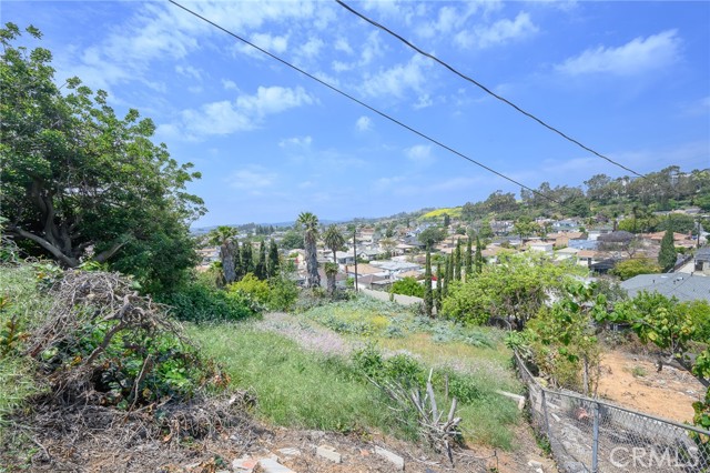 4548 Jade Street, Los Angeles CA: https://media.crmls.org/medias/b503fd8a-8007-42d9-86e2-c576ebb7a941.jpg