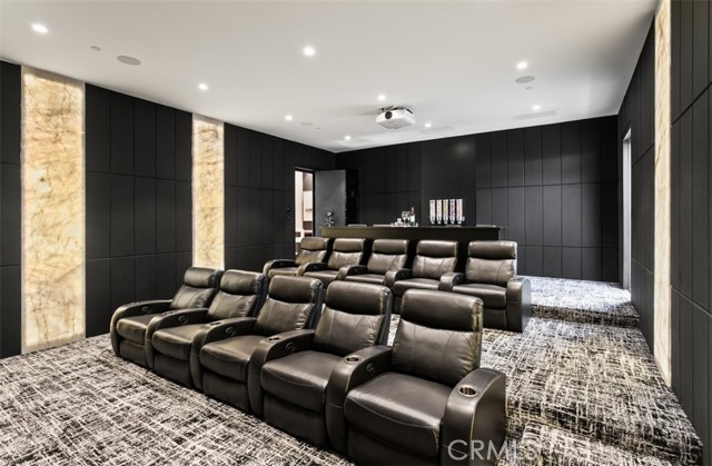 53 Montecito, Corona del Mar CA: https://media.crmls.org/medias/b50471e1-77db-46ce-8bce-f555b7f63f5c.jpg