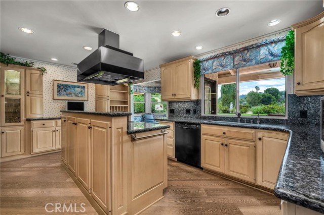 4092 Rousseau Lane, Palos Verdes Peninsula, California 90274, 4 Bedroom Bedrooms, 0 ,3 BathroomBathrooms,Residential,For Sale,Rousseau,0,SB26187457