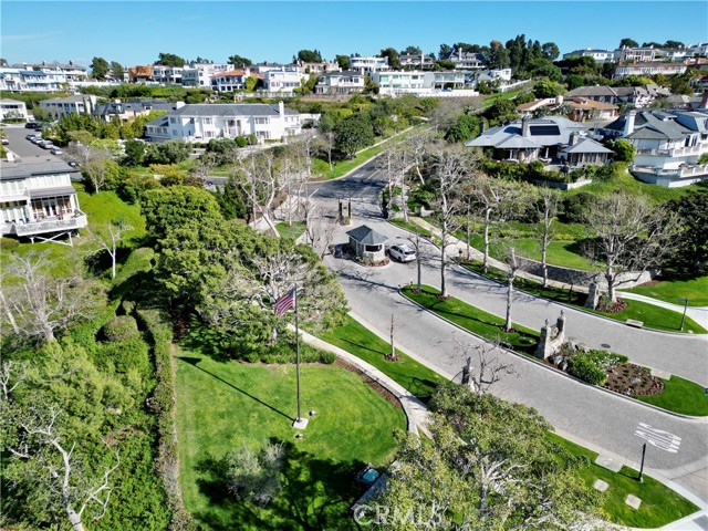 Detail Gallery Image 53 of 59 For 31 Saint Tropez, Newport Beach,  CA 92660 - 4 Beds | 3 Baths