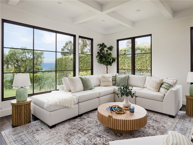 Detail Gallery Image 5 of 28 For 1336 Palos Verdes Dr, Palos Verdes Estates,  CA 90274 - 5 Beds | 4 Baths