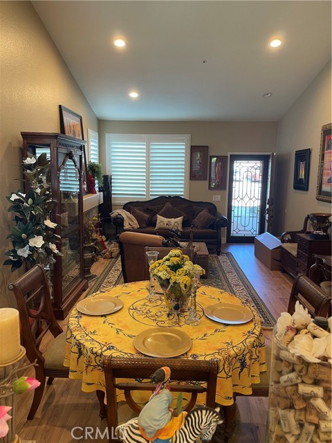 Detail Gallery Image 5 of 18 For 3669 N Orangewood Ave, Rialto,  CA 92377 - 4 Beds | 2 Baths