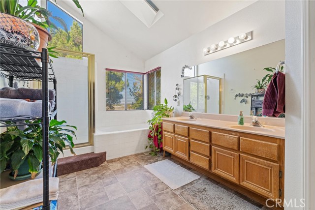 Detail Gallery Image 22 of 34 For 2323 Golden, Lancaster,  CA 93536 - 4 Beds | 3 Baths