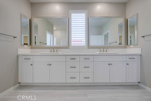 Detail Gallery Image 34 of 75 For 120 Tribeca, Irvine,  CA 92612 - 3 Beds | 3 Baths
