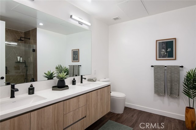 Detail Gallery Image 13 of 19 For 118 Astronaut Ellison S Onizuka Street #504,  Los Angeles,  CA 90012 - 1 Beds | 1 Baths