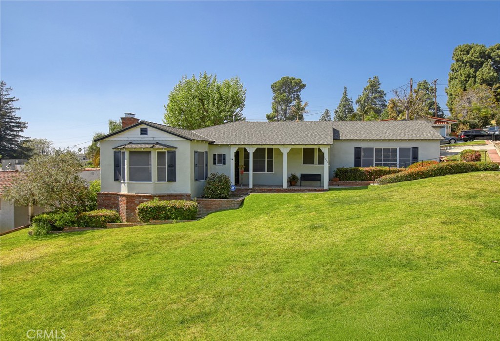 1639 Thompson