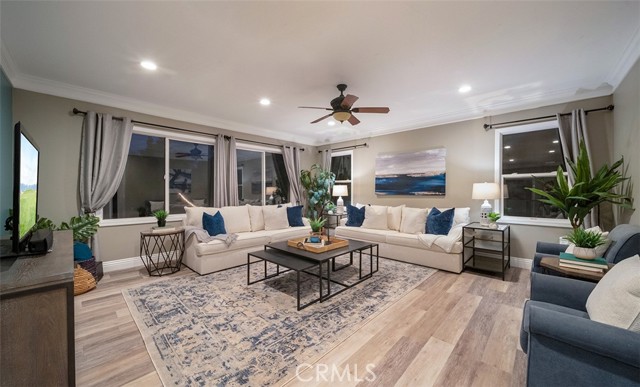 5425 5425 Castle Bend, Yorba Linda CA: https://media.crmls.org/medias/b5082373-97f4-43f7-a292-ee659a222c76.jpg
