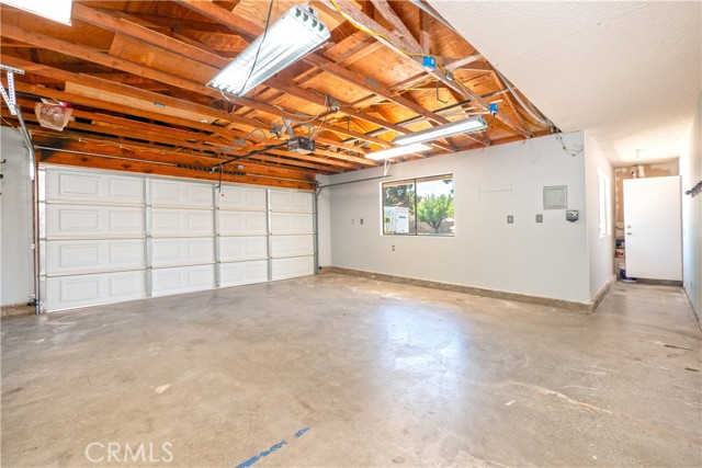 Image 23 of 39 For 17875 Idyllwild Lane