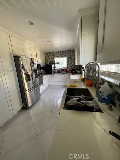 2609 Central Avenue, El Monte CA: https://media.crmls.org/medias/b50a6ca1-aa38-4313-b15b-766488070b98.jpg