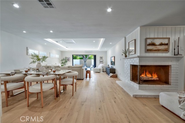 1035 Medford Road, Pasadena CA: https://media.crmls.org/medias/b50a88e6-0870-49b9-a18d-91b7f1e72b2d.jpg