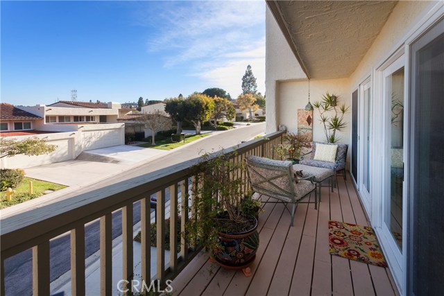 63 Cottonwood Circle, Rolling Hills Estates, California 90274, 3 Bedrooms Bedrooms, ,2 BathroomsBathrooms,Residential,Sold,Cottonwood,PV17012281 63 Cottonwood Circle, Rolling Hills Estates, California 90274, 3 Bedrooms Bedrooms, ,2 BathroomsBathrooms,Residential,Sold,Cottonwood,PV17012281