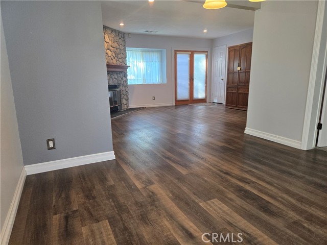 Detail Gallery Image 13 of 30 For 4951 Park Pl, Yorba Linda,  CA 92886 - 3 Beds | 2 Baths