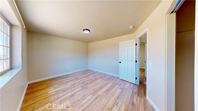 24254 Yucca Loma Road, Apple Valley CA: https://media.crmls.org/medias/b50b25c4-3ba1-4d80-998c-675441c8b57b.jpg