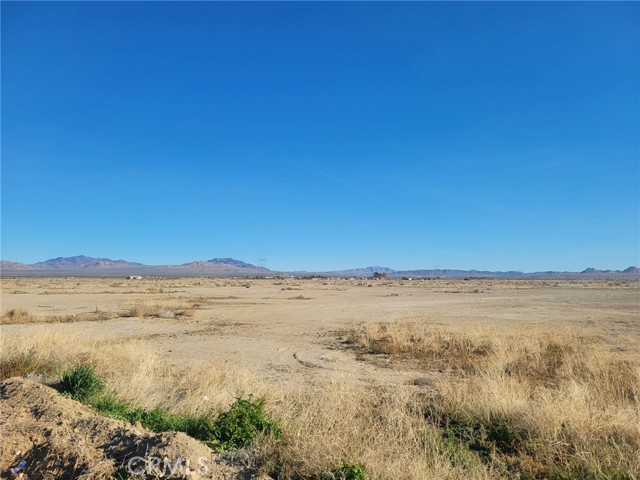 Detail Gallery Image 2 of 16 For 0 Locust, Lucerne Valley,  CA 92356 - – Beds | – Baths