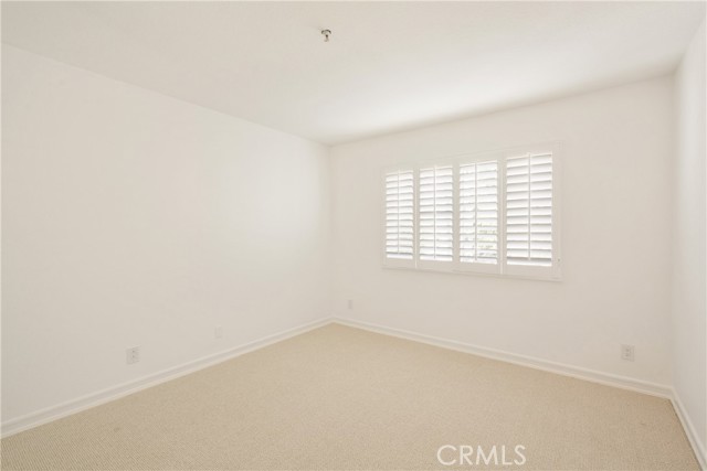 Image 44 of 65 For 18571 Buena Vista