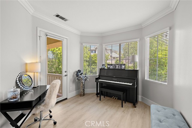 18 Beacon, Ladera Ranch CA: https://media.crmls.org/medias/b50c253e-ce76-443c-a49c-ef768554749f.jpg