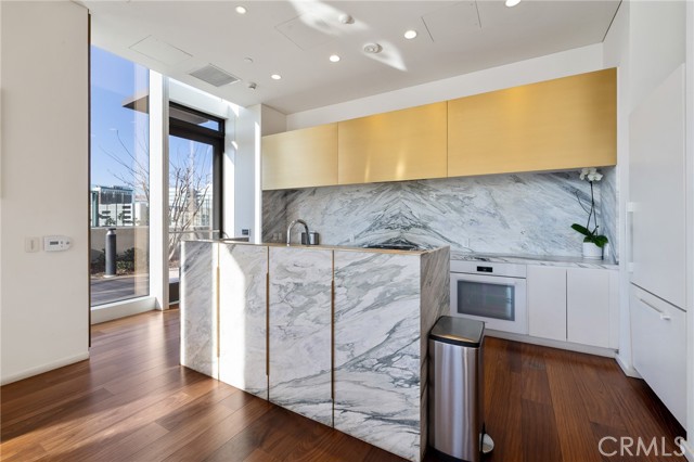 Clubhouse Kitchen
