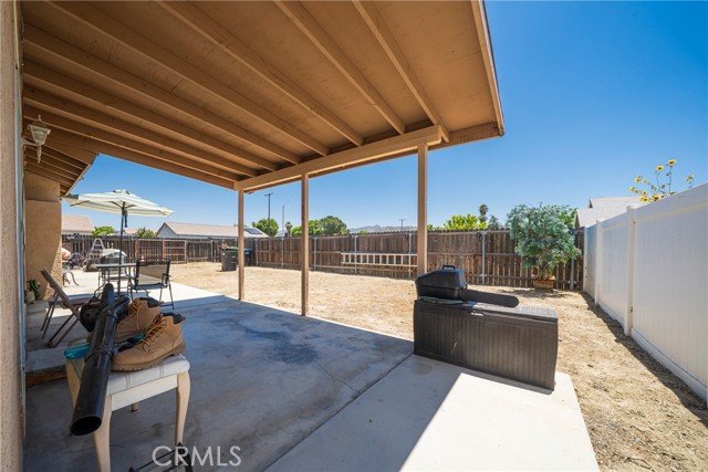 1281 Leslie Drive, Hemet CA: https://media.crmls.org/medias/b50daa06-d72c-4370-8aee-bc311b3acc2f.jpg