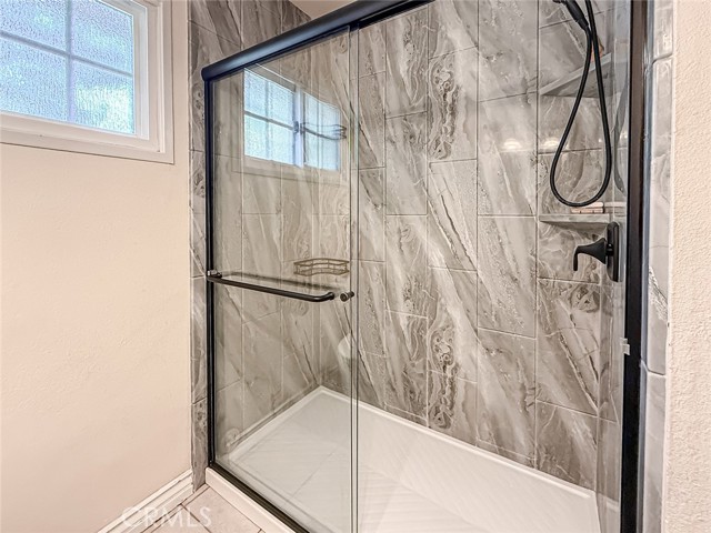 Detail Gallery Image 16 of 33 For 22180 Chase St, West Hills,  CA 91304 - 3 Beds | 2 Baths