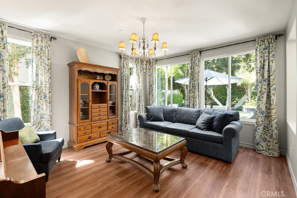 B50dd7e8 87f5 4501 B36a D580ce20fde1