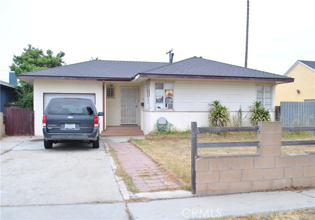 519 W 215th Street, Carson CA: https://media.crmls.org/medias/b50ec3f6-7370-40c8-a17c-bd00b2206103.jpg