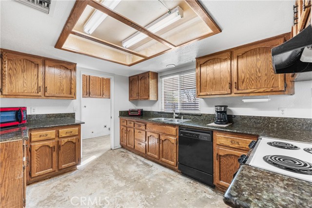 Detail Gallery Image 18 of 42 For 8424 Greenwood, California City,  CA 93505 - 3 Beds | 2 Baths