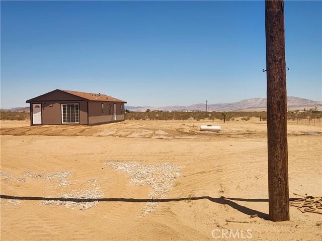 Detail Gallery Image 11 of 11 For 60750 Stagemans Rd, Landers,  CA 92285 - 2 Beds | 2 Baths