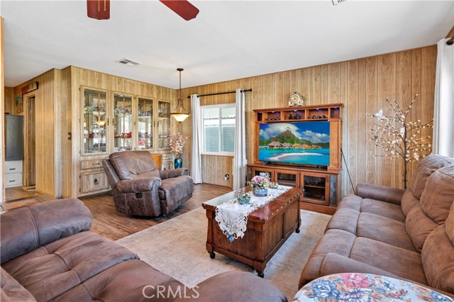 Detail Gallery Image 11 of 40 For 2230 Lake Park #170,  San Jacinto,  CA 92583 - 2 Beds | 2 Baths