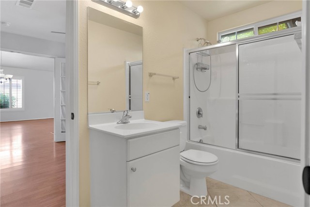 21257 Seibel Lane, Apple Valley CA: https://media.crmls.org/medias/b5123a0d-b05f-4a56-843d-1e331b155377.jpg