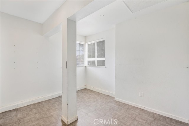 Detail Gallery Image 20 of 41 For 507 Coudures Way, Perris,  CA 92571 - 3 Beds | 2/1 Baths