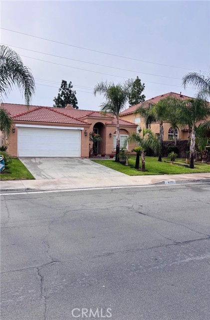 Detail Gallery Image 2 of 15 For 16251 Abedul, Moreno Valley,  CA 92551 - 3 Beds | 2 Baths