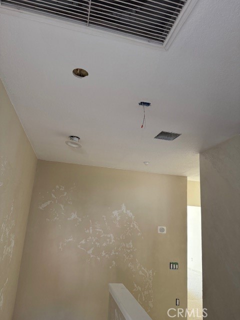 Detail Gallery Image 11 of 11 For 12506 Rajah, Sylmar,  CA 91342 - 4 Beds | 4 Baths