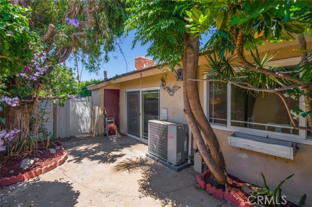 Detail Gallery Image 36 of 37 For 1919 Sherry Ln #28,  Santa Ana,  CA 92705 - 3 Beds | 2 Baths