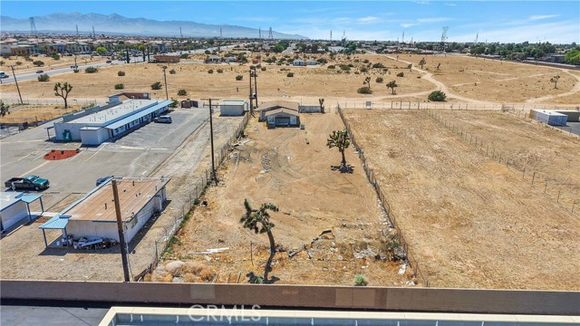 9777 Tamarisk Avenue, Hesperia, California 92345, ,Commercial Sale,For Sale,9777 Tamarisk Avenue,CRHD25111922