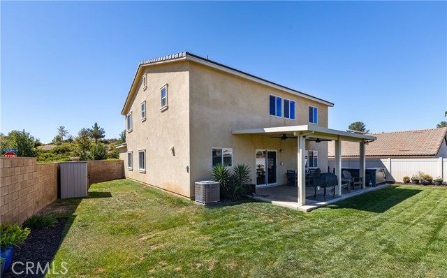 216 Colonial Drive, Calimesa CA: https://media.crmls.org/medias/b51481cb-42ef-4d8e-a69c-5dff531452d7.jpg