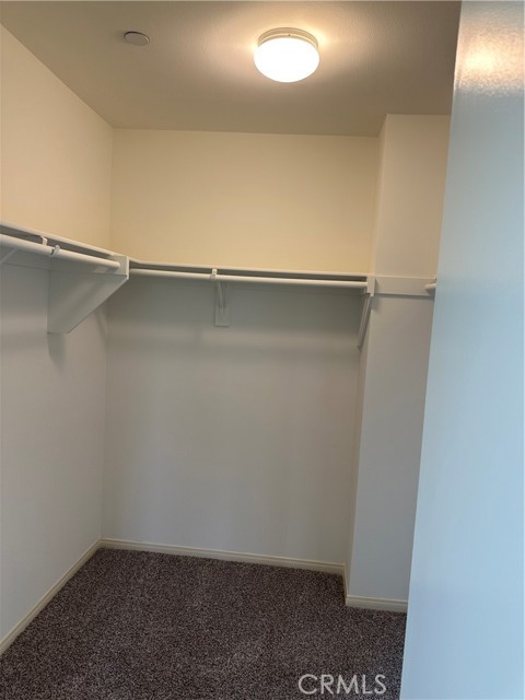 Detail Gallery Image 13 of 23 For 7551 Jordan #408,  Canoga Park,  CA 91303 - 3 Beds | 3 Baths