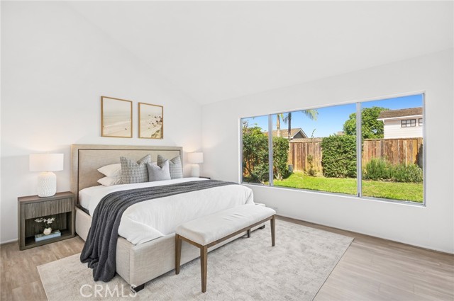 Detail Gallery Image 23 of 26 For 2030 Port Weybridge, Newport Beach,  CA 92660 - 3 Beds | 2 Baths